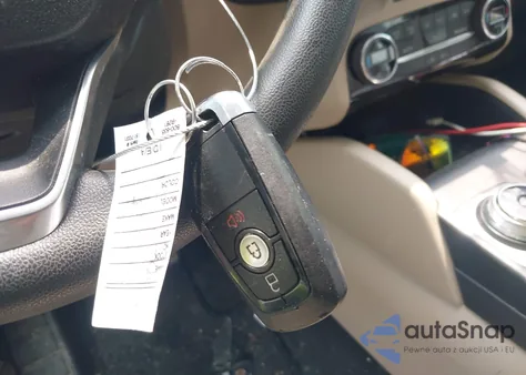 2021 Ford Escape Se Hybrid z USA, uszkodzony, nr VIN 1FMCU9BZ1MUA40048